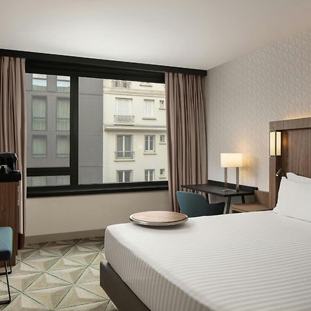 คอร์ตยาร์ด ปารีส ปอร์ต เดอ แวร์ซาย Hotel อิซซีเลมูลิโนต์ ภายนอก รูปภาพ